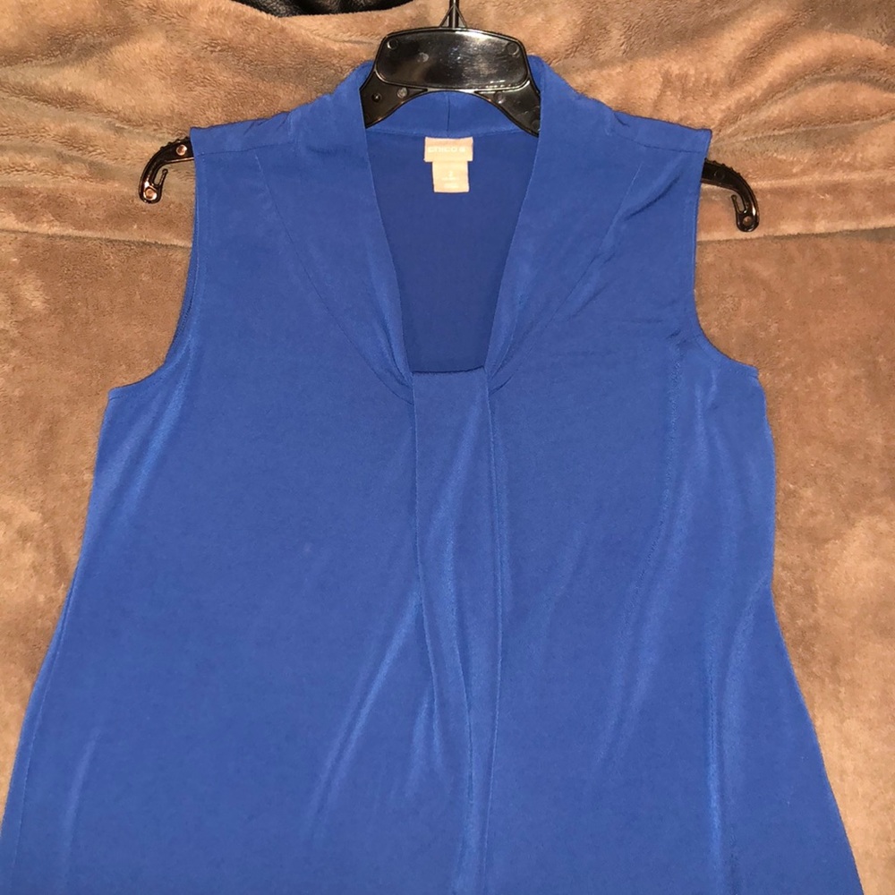 Chico’s sleeveless top. Blue. Size 2 (12)